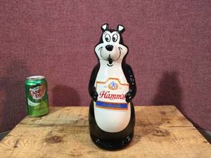 lot 5 image: Vintage Hamms 1972 Ceramarte Decanter