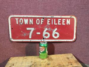 lot 16 image: Vintage Township Sign Marker