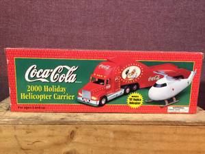 lot 29 image: 2000 Coca Cola Holiday Helicopter Carrier