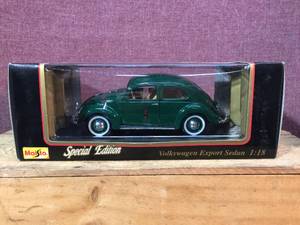 lot 67 image: Maisto Special Edition Volkswagen Export Sedan Diecast
