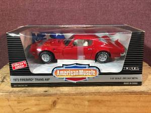 lot 68 image: ERTL AMERICAN MUSCLE 1973 Firebird Trans AM