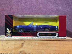 lot 70 image: Road Signature Deluxe Edition 1970 Dodge Coronet RT