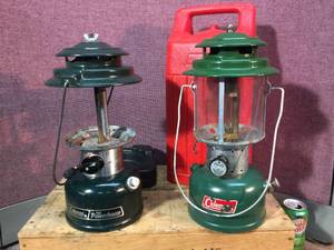 lot 74 image: 2 Vintage Coleman Lanterns - Case