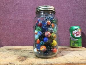lot 102 image: Jar of Marbles