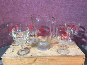lot 122 image: Budweiser Beer Pitcher & Glasses