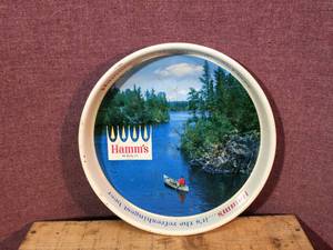 lot 125 image: Vintage Hamms Canoe Beer Tray