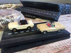 lot 168 image: Fabulous Vintage Aurora T-JET Slot CAR Set - MustangThunderbird