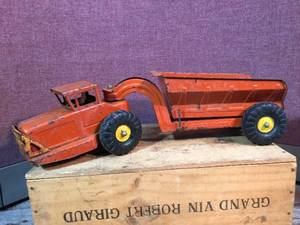 lot 173 image: Vintage NY-Lint Toys - Hydraulic - Dump
