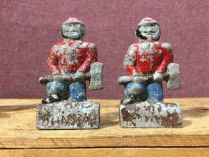 lot 188 image: Vintage Paul Bunyan Cast Figures