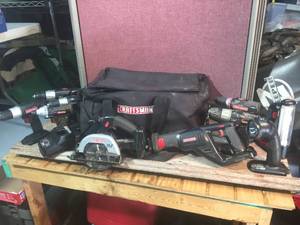 lot 196 image: Group Craftsman Cordless Tools - Bag