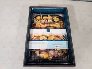New Chicago Metallic Professional Roast Pan with Rack