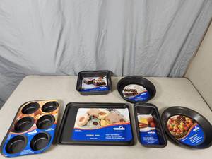 6 New EuroHome Baking Pans