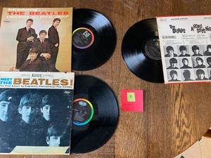 lot 5 image: 3 Records The Beatles