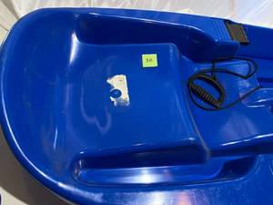 lot 30 image: 1 Blue HO Snow Sled