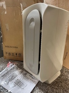 lot 11 image: TrueAir  Compact Air Purifier with HEPA Filter, White