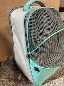 lot 13 image: Pet Backpack Carrier