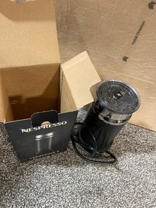 lot 19 image: Nespresso Aeroccino3 Milk Frother - Black used customer return