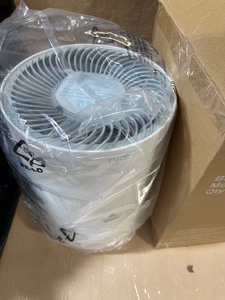 lot 42 image: BISSELL MYAir Personal Air Purifier see pictures