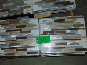 lot 39 image: 25 Sq. Ft. MSI Madison Avenue Interlocking 12 in. x 12 in. Textured Multi-Surface Wall Tile (9.8 sq. ft.Case)