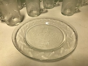 lot 20 image: Coca Cola dish set