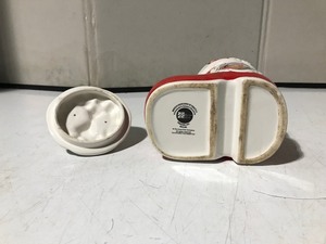 lot 36 image: Coca Cola cookie jar