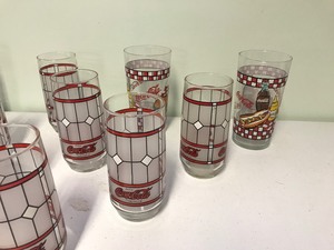 lot 61 image: 10 - Coca Cola glasses