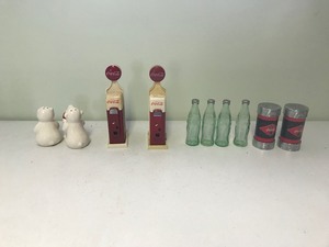 lot 92 image: Lot of Coca Cola salt and pepper shakers