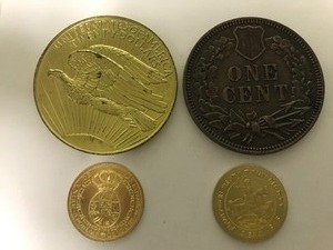 lot 114 image: 4 - metal replica coins