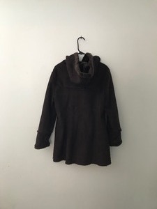 lot 124 image: St. Johns Bay Womens coat size Large