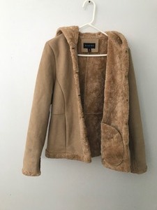lot 127 image: Braetan jacket size medium