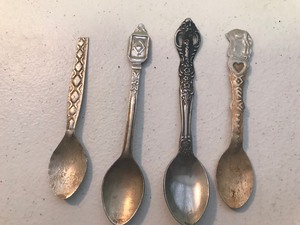 lot 155 image: Collectibles from Iraq