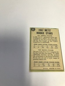 lot 199 image: 1967 - Topps Rookie Stars Bill Denehy & Tom Seaver baseball card - #581