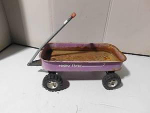 lot 214 image: Radio Flyuer wagon