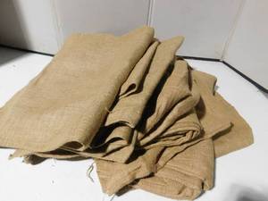 lot 263 image: 22 Gunny sacks