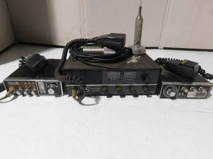 lot 283 image: 3 CB radios and antenna