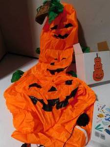 lot 288 image: 4 ft. electric blow pumpkin and puzzle