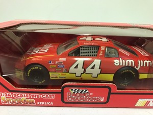 lot 370 image: Racing Champions 1995 Slim Jim Number 44 car David Green NASCAR die-cast stock car Scale 124