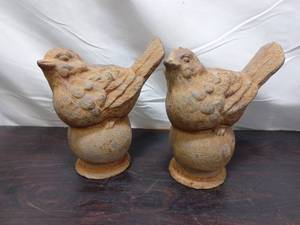 lot 59 image: Pair Of Vintage Cast Iron Bird Garden Ornaments