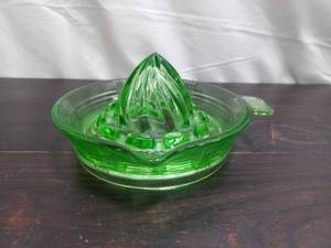 lot 80 image: Vintage Uranium Glass Juicer
