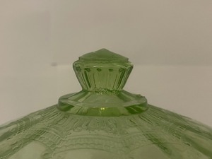 lot 34 image: Old Green Depression Glass Cookie Jar