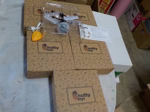 lot 58 image: 5 Nutty Toys...