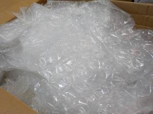 lot 11 image: Large Box of Bubble Wrap...