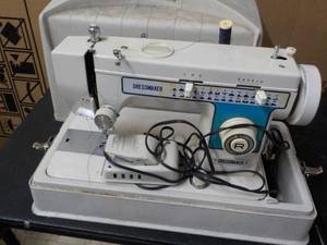 lot 48 image: Dress Maker Sewing Machine...