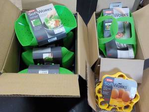 lot 211 image: Case of each OXO 3 Different Produc...