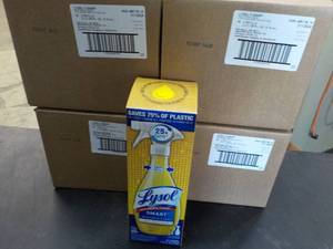 lot 221 image: 4 - 32 Count Boxes Lysol Smart Clea...