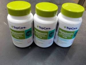 lot 274 image: 3 Top Care  120 Count Each Melatoni...