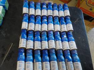 lot 289 image: 32 - 2.5 oz Dream Water...