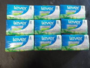 lot 290 image: 9 - 2 packs Lever Soap...