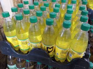 lot 345 image: 24 pack Mellow Yellow...