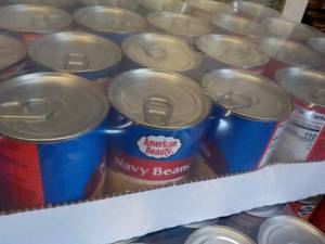 lot 398 image: 24 pack American Beauty Navy Beans...